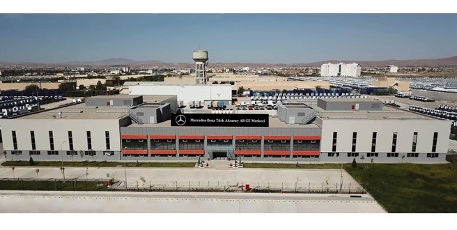 Mercedes-Benz Türk 2018 yılını da liderlikle taçlandırdı