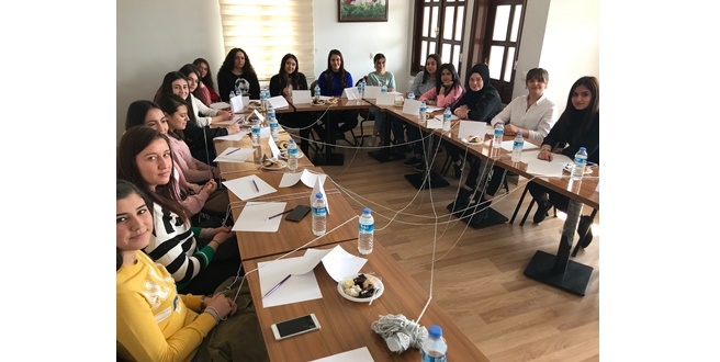 Mercedes-Benz Türk, Aksaray’daki Yıldız Kızlar’la buluştu