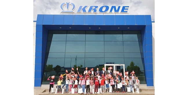 Krone’nin Tire Fabrikası’nda 23 Nisan Coşkusu