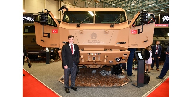 Anadolu Isuzu yeni markası Anadolu Savunma ile IDEF Fuarı’nda Seyit aracını tanıttı