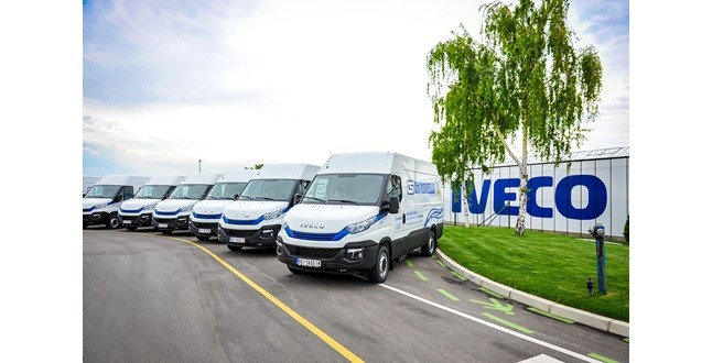 IVECO’dan Sırbistan’a 45 adet doğal gaz ile çalışan Daily teslimatı