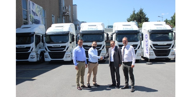 IVECO’dan Alltrak Taşımacılık’a 5 adet Stralis Çekici Teslimatı