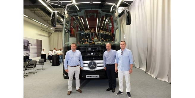 Mercedes-Benz Travego 16 SHD ve Travego 16 SHD 2+1 Türkiye Pazarına Sunuluyor