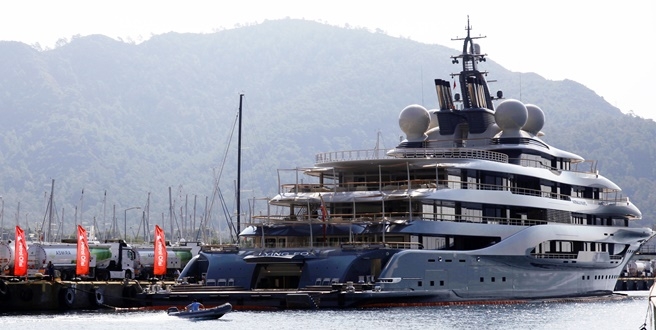 Petrol Ofisi, dünyanın en büyük süper lüks yatlarından Flying Fox’a tek seferde 470 bin litre yakıt ikmali yaptı