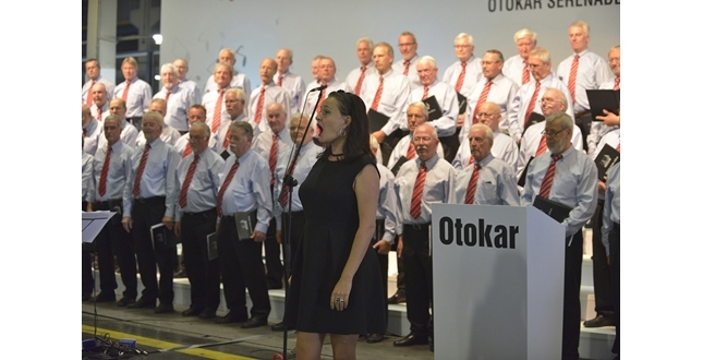 Otokar’da üretime sanat molası