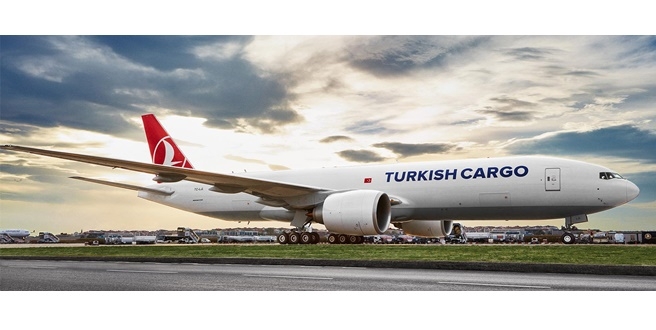 Turkish Cargo, geniş uçuş ağında yer alan ‘Pharma Koridorunu’ genişletiyor.