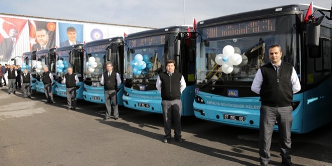 Antalya Büyükşehir Belediyesi’den Toplu ulaşıma 50 yeni otobüs