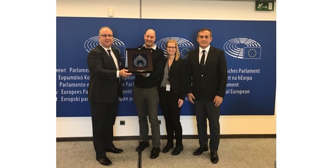 Avrupa Birliği ile Türkiye Arasındaki Buzları Taşımacılar Eritecek !