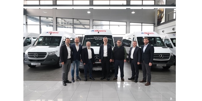 MERCEDES-BENZ  TÜRK YILIN İLK YENİ SPRINTER TESLİMATINI  İLKEM TURİZM’e GERÇEKLEŞTİRDİ