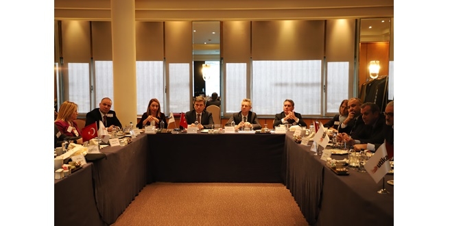 UTİKAD SEKTÖREL İKİ RAPORA İMZA ATTI