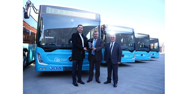 Mercedes-Benz Türk’ten Özulaş Toplu Taşım’a 8 adet Conecto teslim edildi