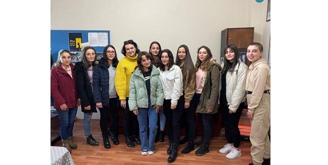 Mercedes-Benz Türk, Trabzon’da Yıldız Kızlar’la buluştu