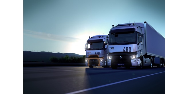 Renault Trucks 13 Litre Motorlu Çekiciler İle Buluşmalar Başlıyor