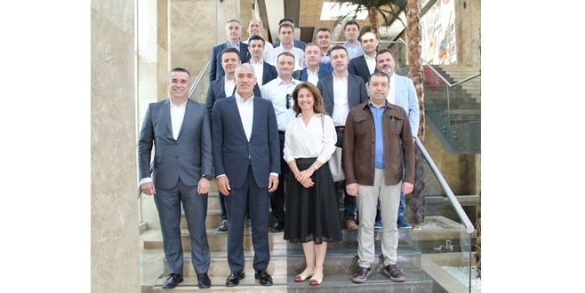 ALPET Yönetimi Bölge Müdürleriyle bir araya geldi