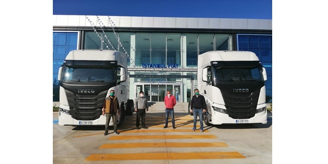 IVECO’dan Metroport’a 2 adet S-WAY çekici teslimatı