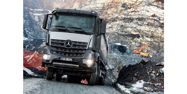 Mercedes-Benz kamyonlarında 500.000 TL’ye kadar kredi imkânı devam ediyor