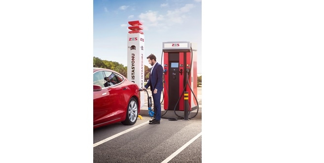 “DEDEMAN TOKAT” İLİN İLK ELEKTRİKLİ ARAÇ  ŞARJ İSTASYONUNU HİZMETE SUNDU