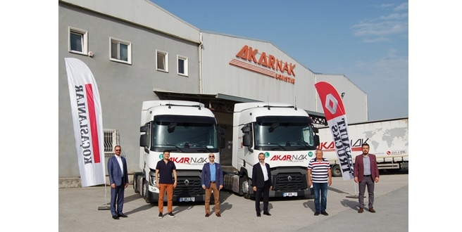 AKARNAK’IN RENAULT TRUCKS İLE YURTDIŞI ÇIKARTMASI