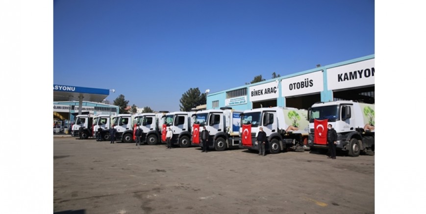 Batman Belediyesi’ne 7 adet Mercedes-Benz Actros 1832L teslimatı gerçekleştirildi