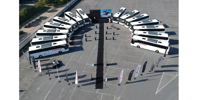 Mercedes-Benz Türk’ten, Altur Turizm’e 20 yeni otobüs teslimatı