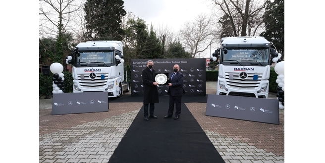 Mercedes-Benz Türk, Barsan Global Lojistik’e 320 adet Actros 1848 LSnrL teslim etti