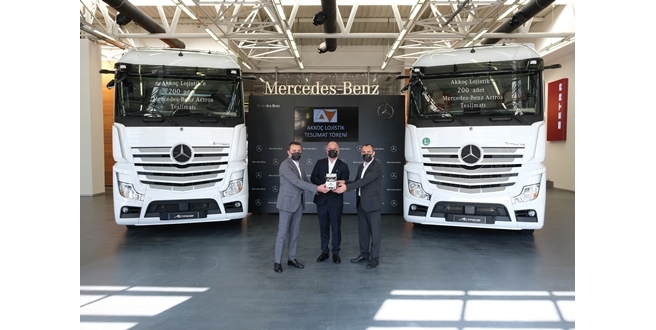Akkoç Lojistik filosuna 200 adet Actros ekledi