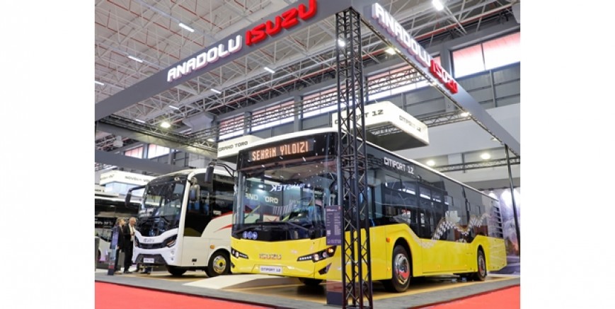 Anadolu Isuzu Busworld Türkiye 2022 fuarında elektrikli ve alternatif yakıtlı otobüslerini sergiledi