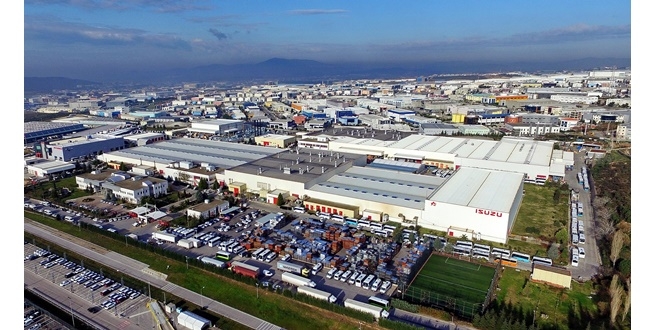 Anadolu Isuzu “Akıllı Fabrika” ve “Terzi Usulü İmalat” modeli ile üretim standartlarında çıtayı yükseltiyor