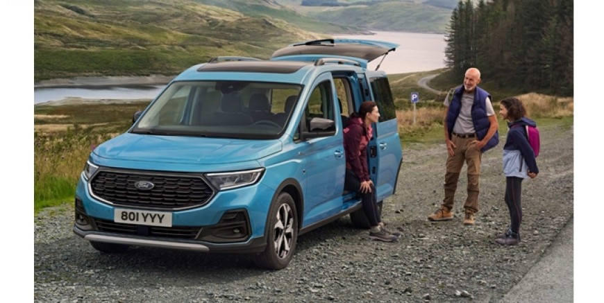 Ford, Hafta Boyu İş, Hafta Sonu Aile Keyfi İçin Yeni   Tourneo Connect Aracını Tanıttı