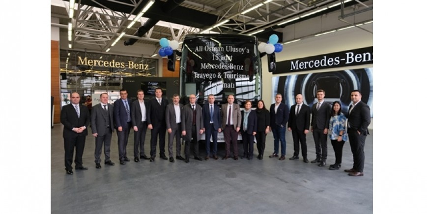 Mercedes-Benz Türk, Ali Osman Ulusoy Turizm’e 2022 yılında toplam 15 adet otobüs teslim etti