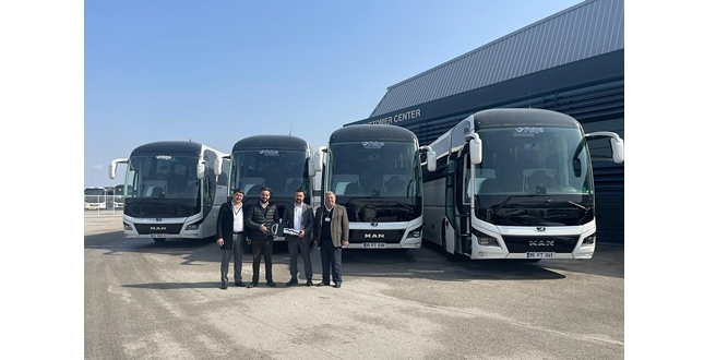 MAN’dan İzmir ve Bingöl firmalarına 5 adet ödüllü Lion’s Coach teslimatı