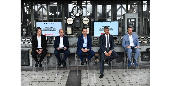 Marubeni Dağıtım ve Servis A.Ş., Unilever Türkiye ve Arıç Lojistik’e Volvo FH Elektrikli Çekicilerini Teslim Etti