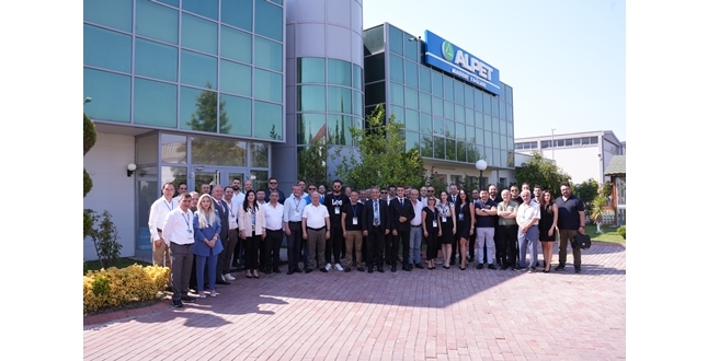 ALPET Madeni Yağ Bayi Toplantısı İzmir’de Gerçekleşti.