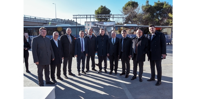 Toplu Ulaşımda Dünya Markası Iveco Bus Türkiye’ye Balıkesir’den Giriş Yaptı