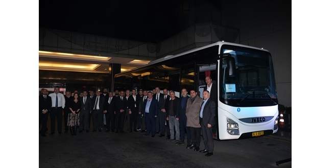 IVECO BUS, Yetkili Satıcısı FSM Demirbaş ile CROSSWAY’i beğeniye sundu
