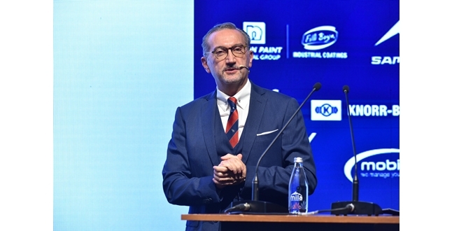 SCHMITZ CARGOBULL ‘’TREDER – 6. Ağır Vasıta Treyler’’ Zirvesinde