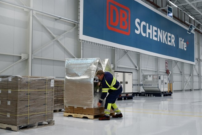 DB SCHENKER sağlık sektöründe etki alanını genişletiyor