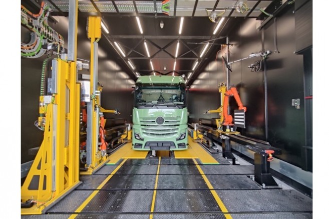 Mercedes-Benz Türk Yenilikçi Teknoloji Projelerine Hız Kesmeden Devam Ediyor