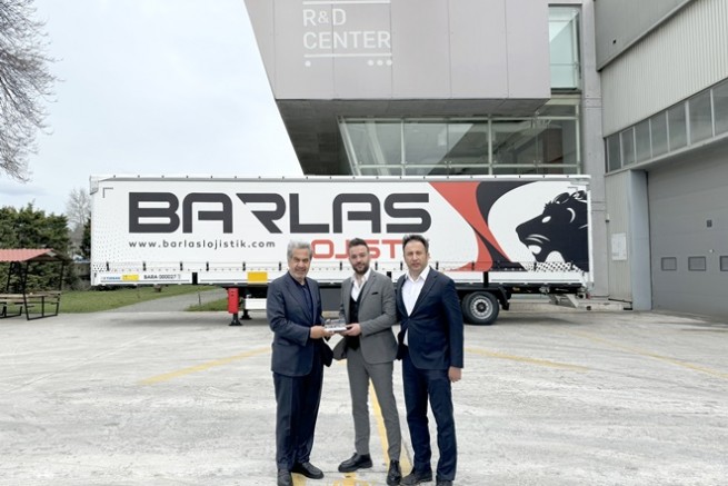 TIRSAN’dan BARLAS LOJİSTİK’e 30 adet İntermodal Multi Ride