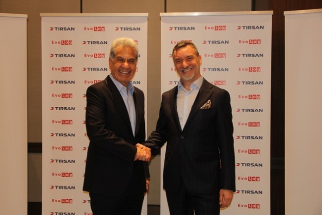 EVOLOG LOJİSTİK filosuna 750 adet TIRSAN treyler ekledi