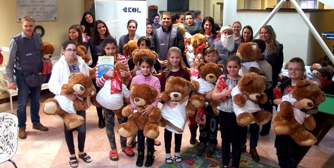 EKOL, GÖNÜLLÜLÜK GÜNÜ’NÜ PROJELERİYLE KUTLUYOR