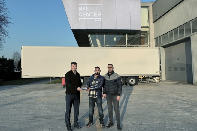 Enveroğlu Uluslararası Taşımacılık’a 5 adet Tırsan Buz Frigo treyler teslimatı