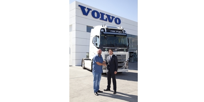 Erhan Kanılmaz yeni nesil FH16’yı tercih etti