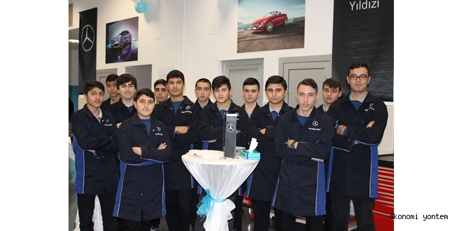 Mercedes-Benz Türk’ten Mesleki ve Teknik Anadolu Liselerine Teknolojik Destek