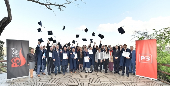 PETROL OFİSİ, BÜYEM İLE İŞ BİRLİĞİ YAPARAK MADENİ YAĞ SEKTÖRÜNDE BİR İLKE İMZA ATTI