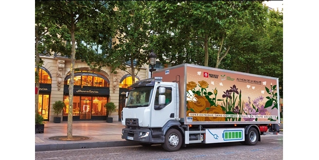 Renault Trucks’ın elektrikli kamyonları 2019’da yollarda olacak..