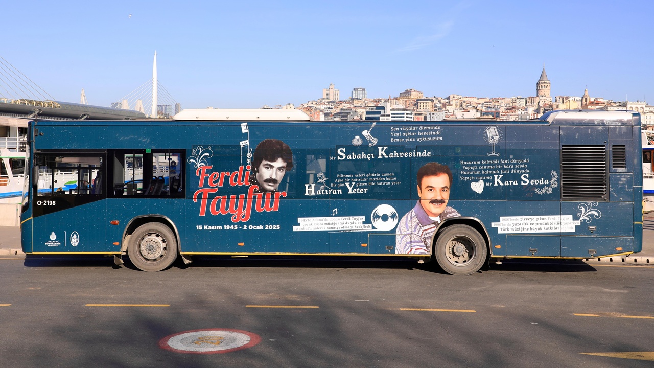 Ferdi Tayfur anısına İETT’den “Hatıran Yeter” otobüs ve tramwayı