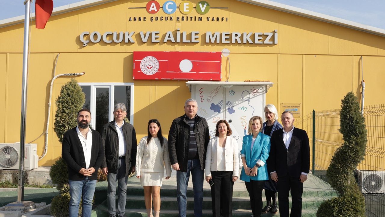 Mercedes -Benz Türk’ten Hatay İSO Yaşam Kenti’ne Anlamlı Ziyaret