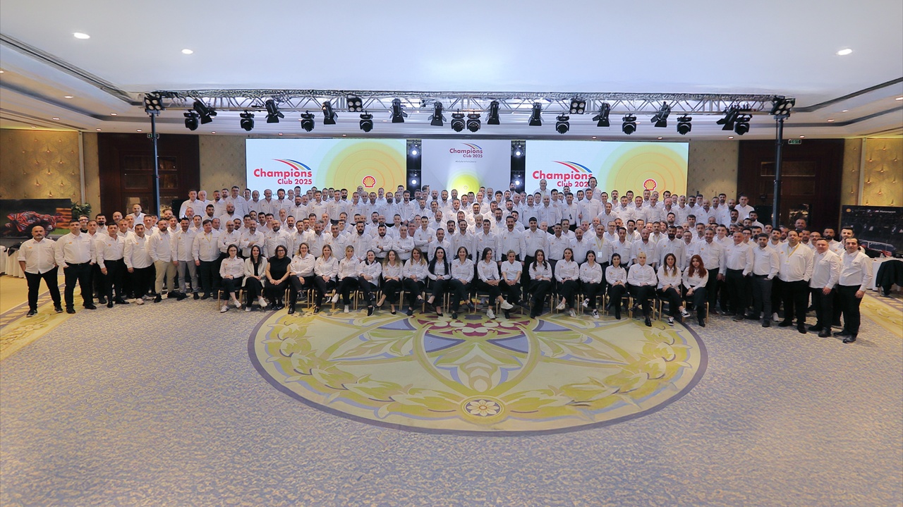 Shell Madeni Yağlar ekibi Shell Champions Club etkinliğinde buluştu