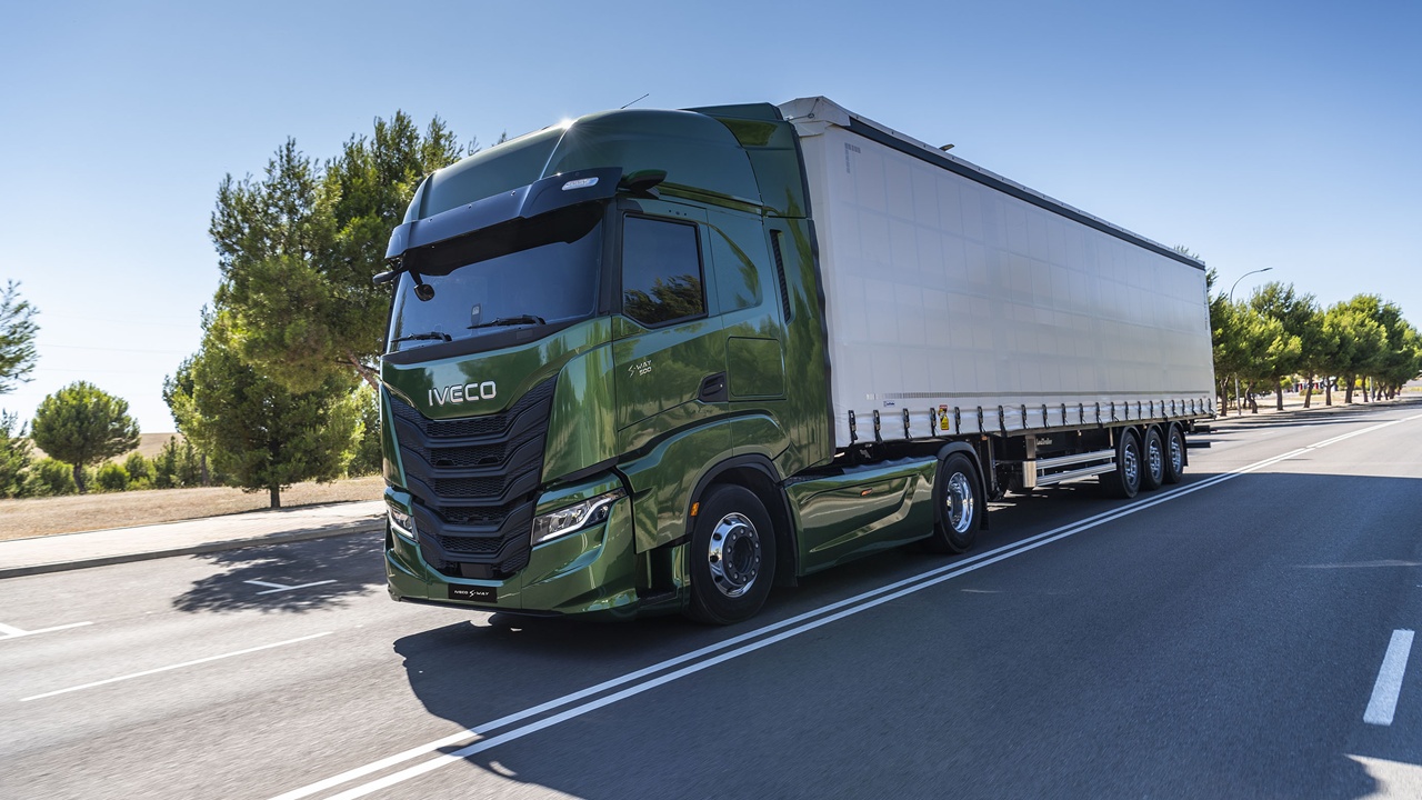 IVECO Yeni S-Way’in yakıt performansı TÜV SÜD tarafından onaylandı